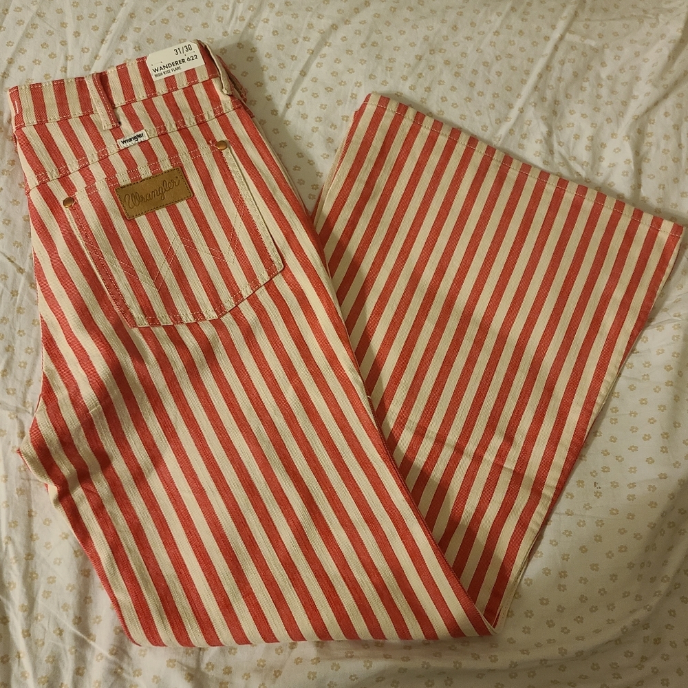 NWT WRANGLER WANDERER HIGH RISE FLARE striped jeans